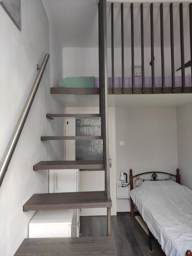 Bingo 8b Apartment *