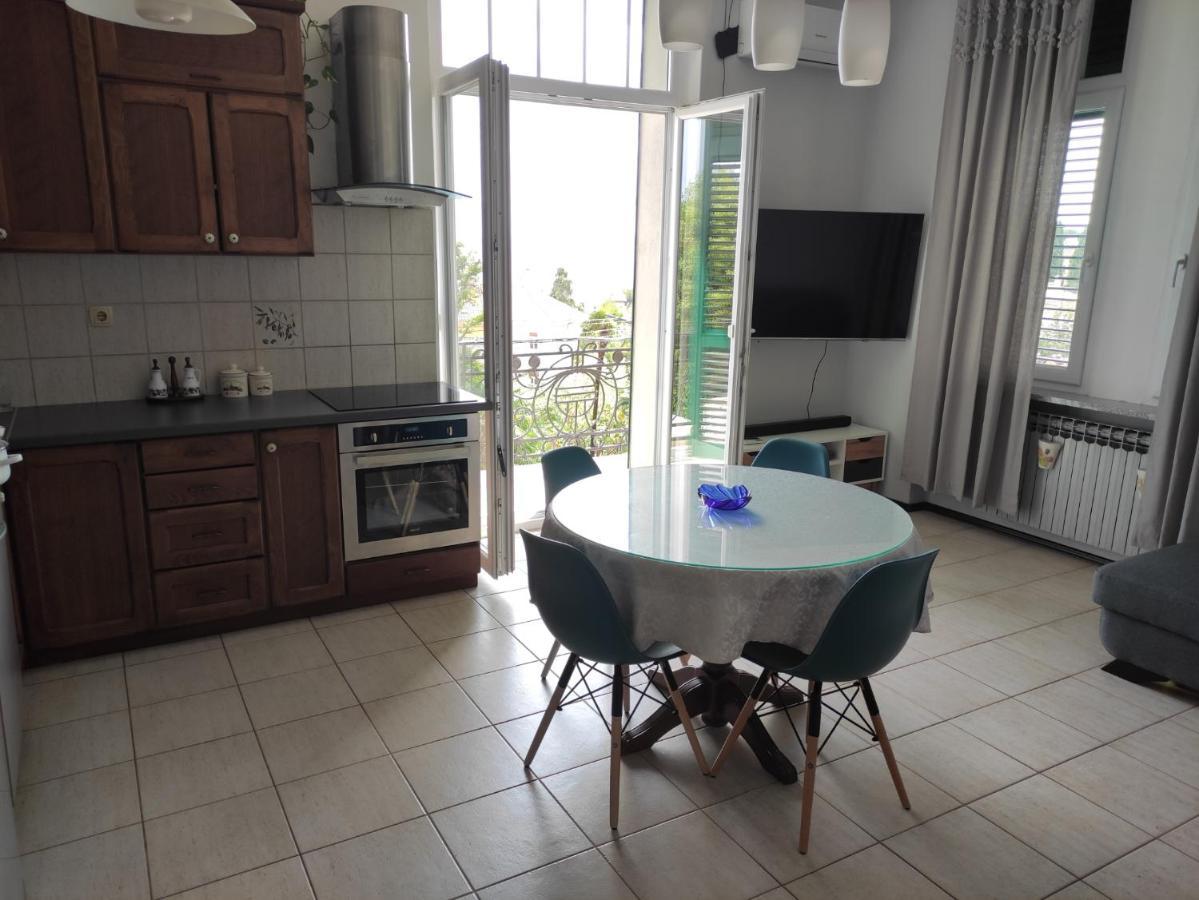 Bingo 8b Apartment